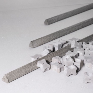 Vì sao nên dùng con kê bê tông thay cho con kê bằng nhựa hoặc đá granite?